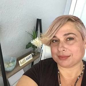 Meet your Posher, Gigi